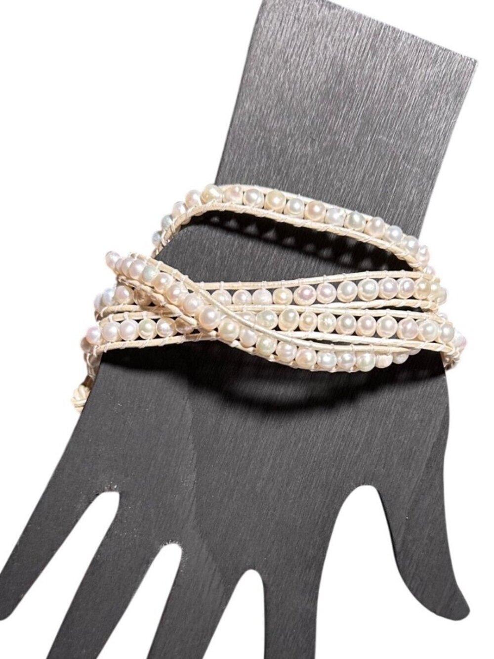 Victoria Emerson White Leather And Pearls Wrap Bracelet 36 Inch Length Womens